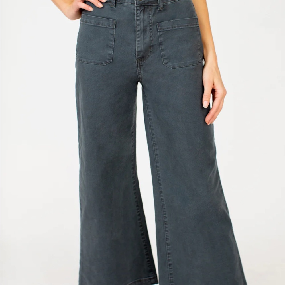 BNWT Joyfolie Avina Denim in Indigo (Fits like 30/31, size on tag is 29)